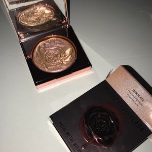 New in box limited edition smashbox highlighter